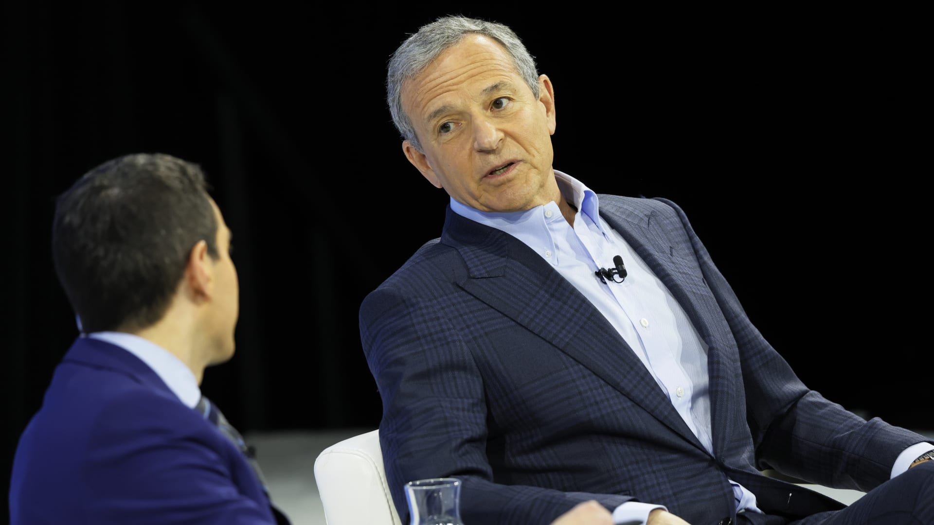 Disney and AMD lead another busy week of reports